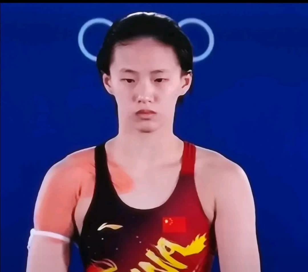 跳水比赛：韩国选手优异表现，斩获金牌