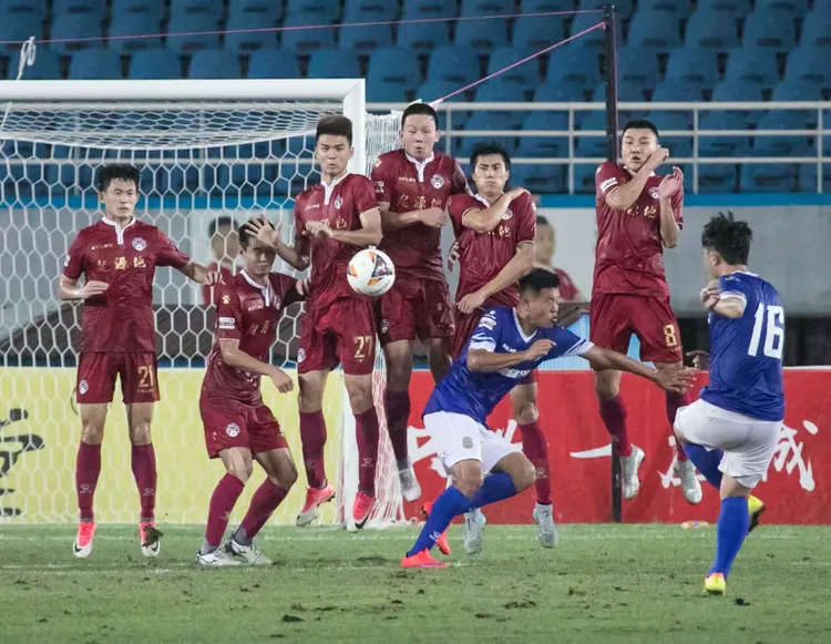 中国队力克法国队，波尔带队取胜