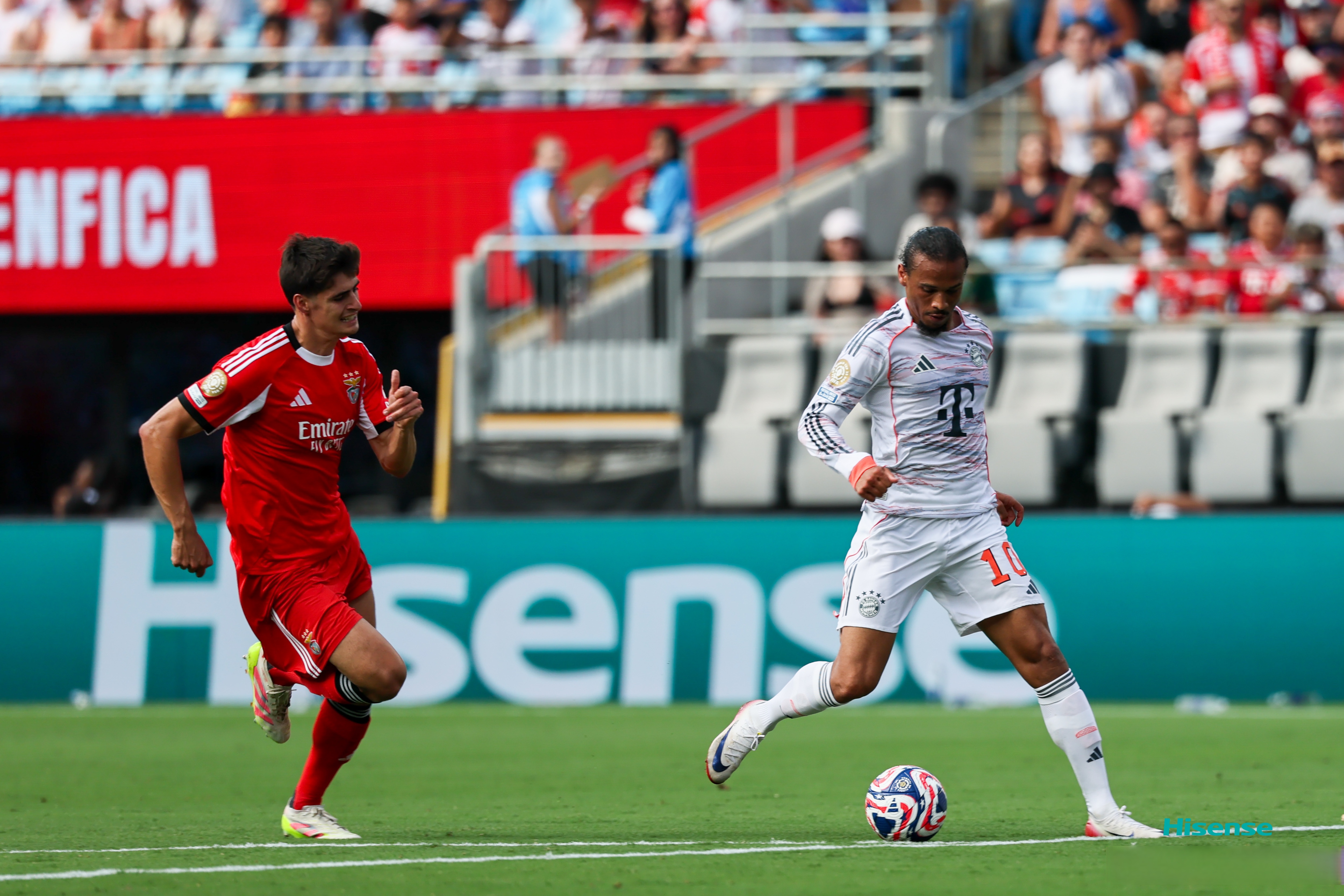 智利逆转挪威，梅西刷新纪录