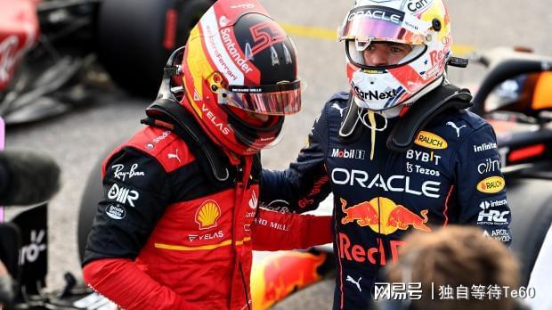 雷诺车队力克威廉姆斯，塞恩斯点燃赛场