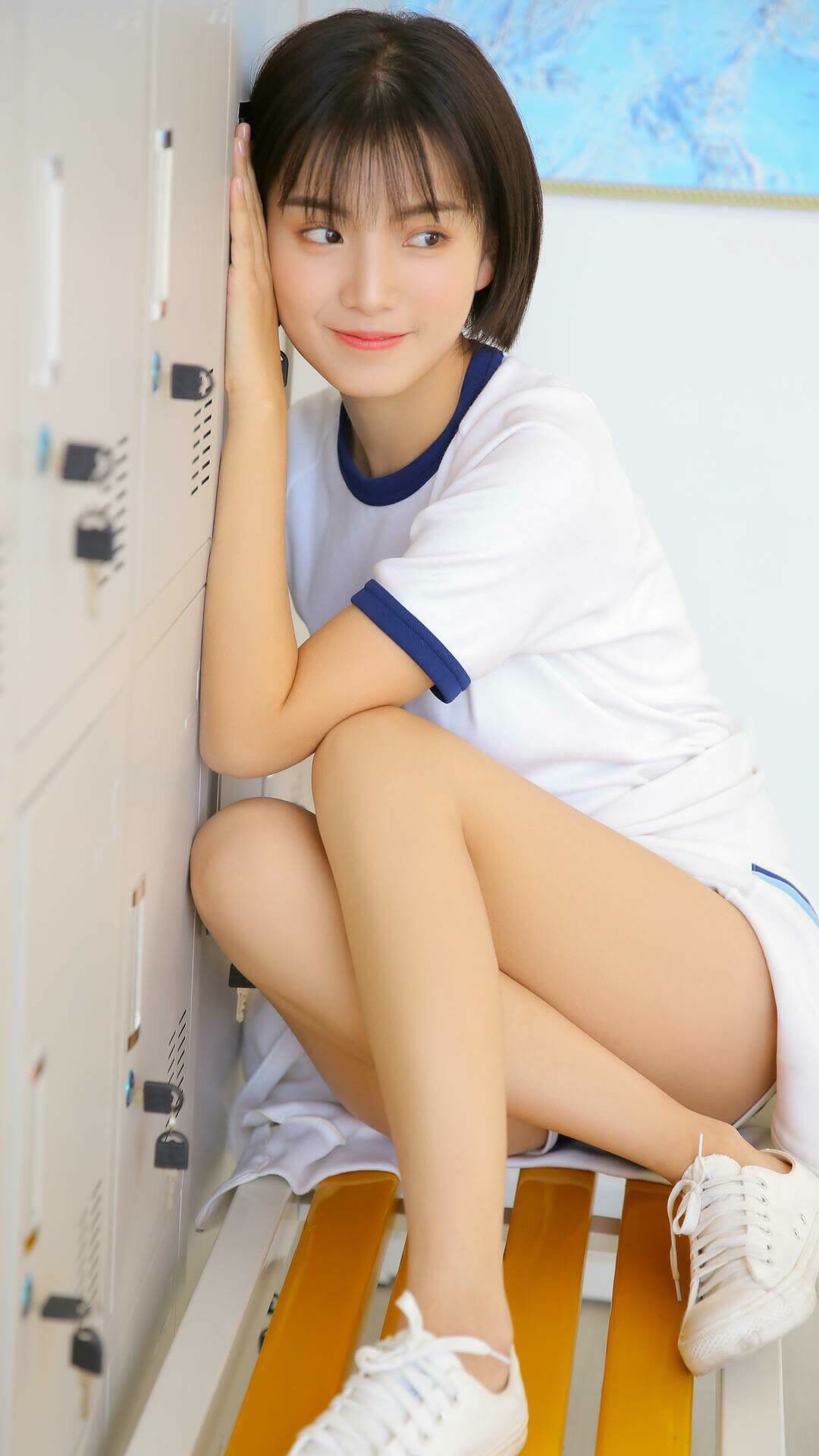 悬念在绿茵场上提前终结，佩德里的魔力与乌拉圭的硬仗哲学