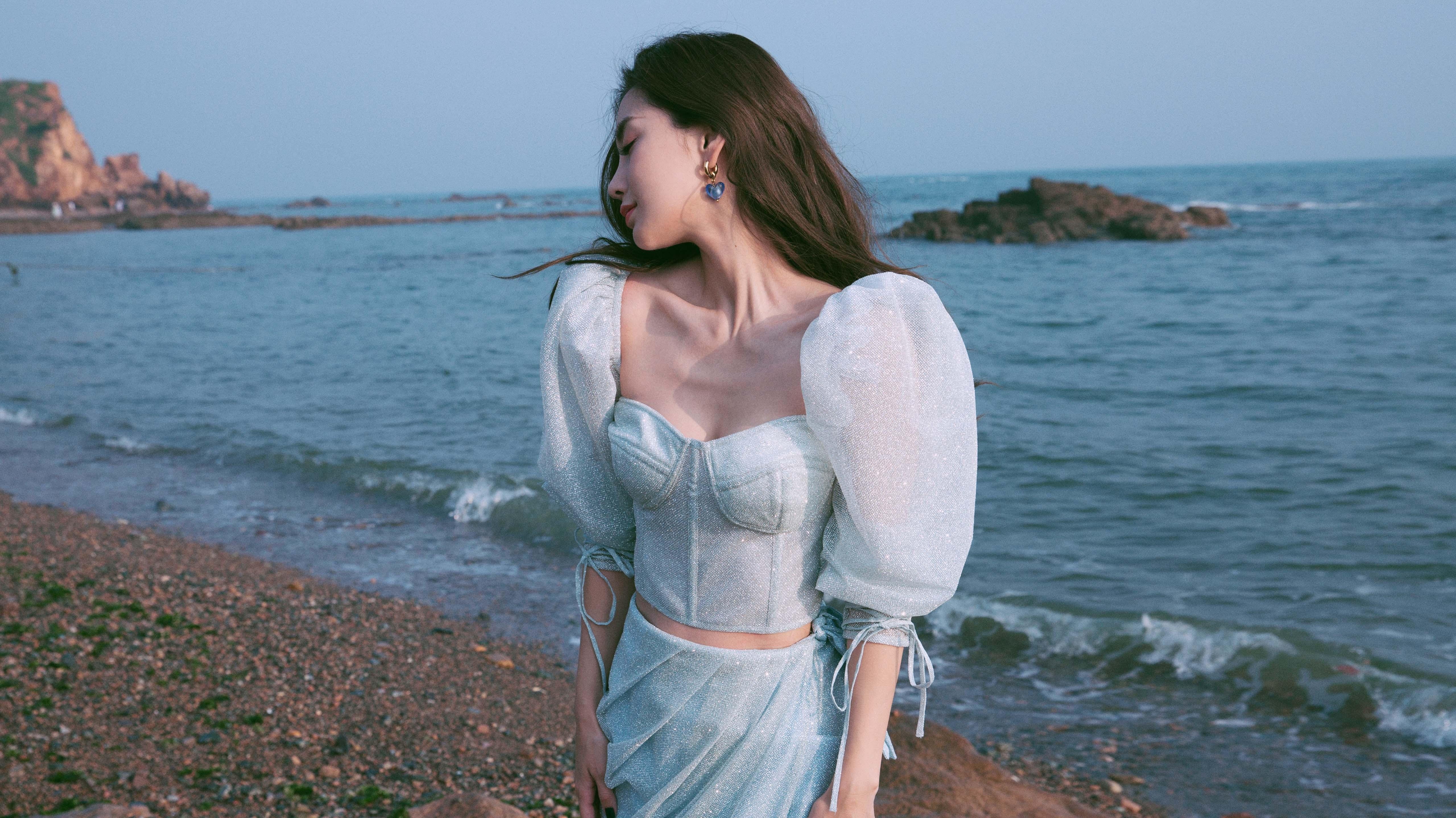 金狮怒吼与驯鹿悲鸣，伊布以一人之躯搅动命运的攻防棋盘