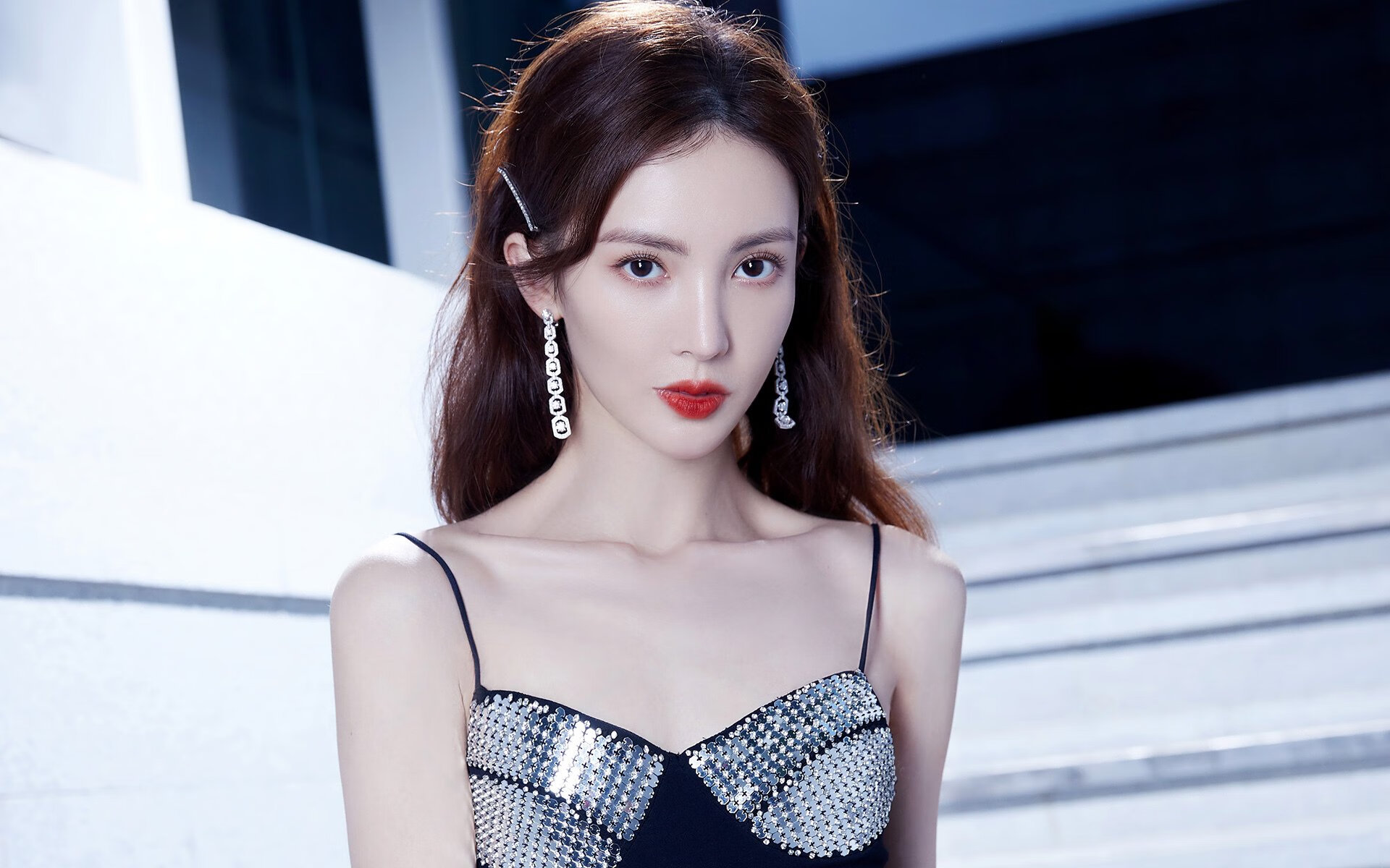 欧冠之夜直播间惊现神级控场,北京队铁血防守锁死湖人战术板!