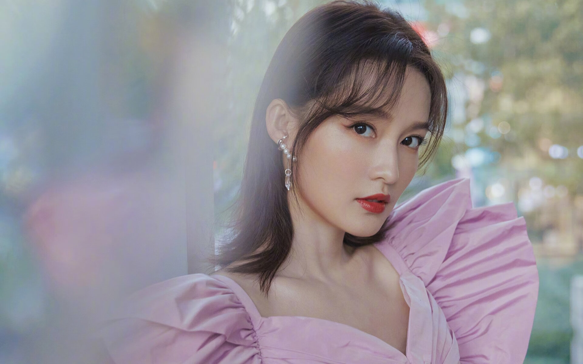 阿森纳群炮齐鸣压制罗马,迪巴拉孤星难耀显个人绝技