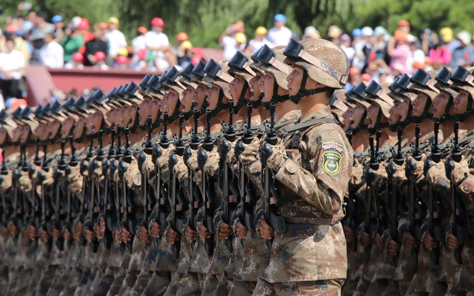 开云下载-终场哨响前两秒，当安第斯山鹰掠过两河战场
